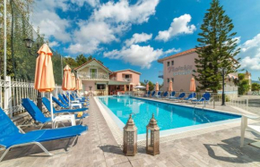 Отель Tsolakis Studios & Apartments  Лаганас